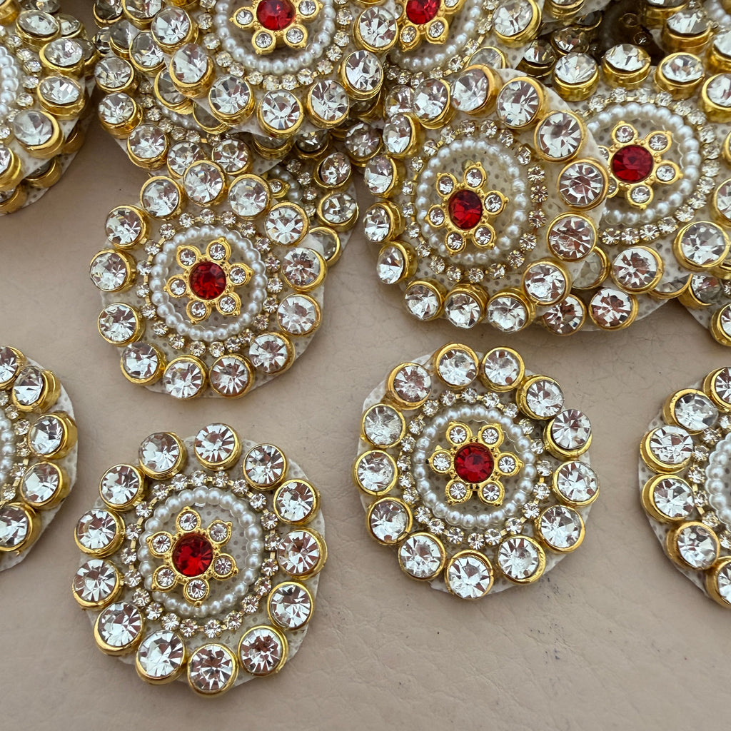 Red & Pearl Rhinestone Floral Patches – Gold Embellished Appliqué (Pack of 10)