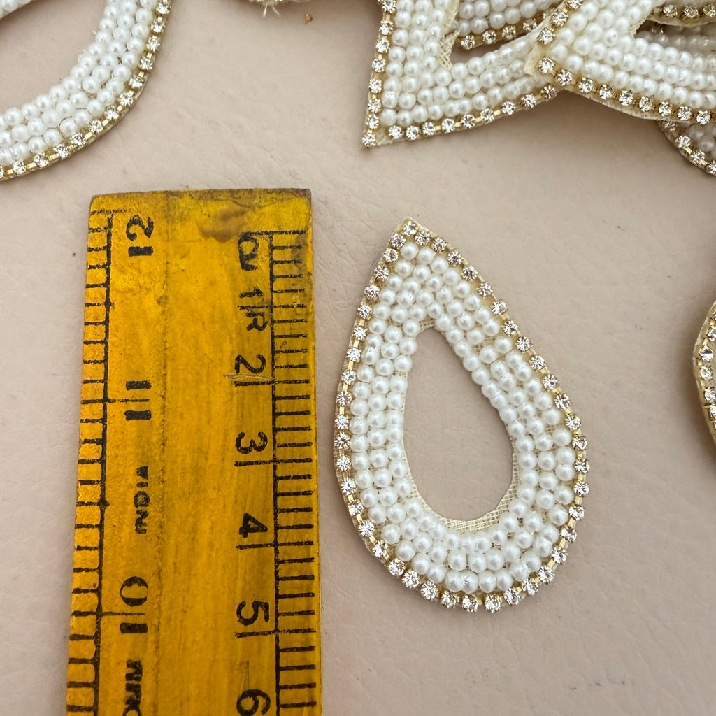 Elegant Pearl & Rhinestone Teardrop Outlines Handcrafted White Bead Appliques - Pack of 10