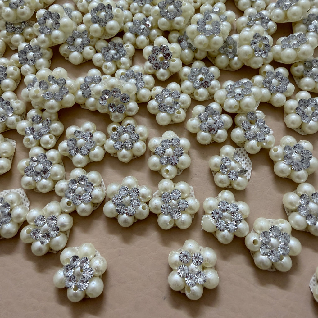 Pearl Floral Embellishments Flower Beaded Patches - Pack of 25