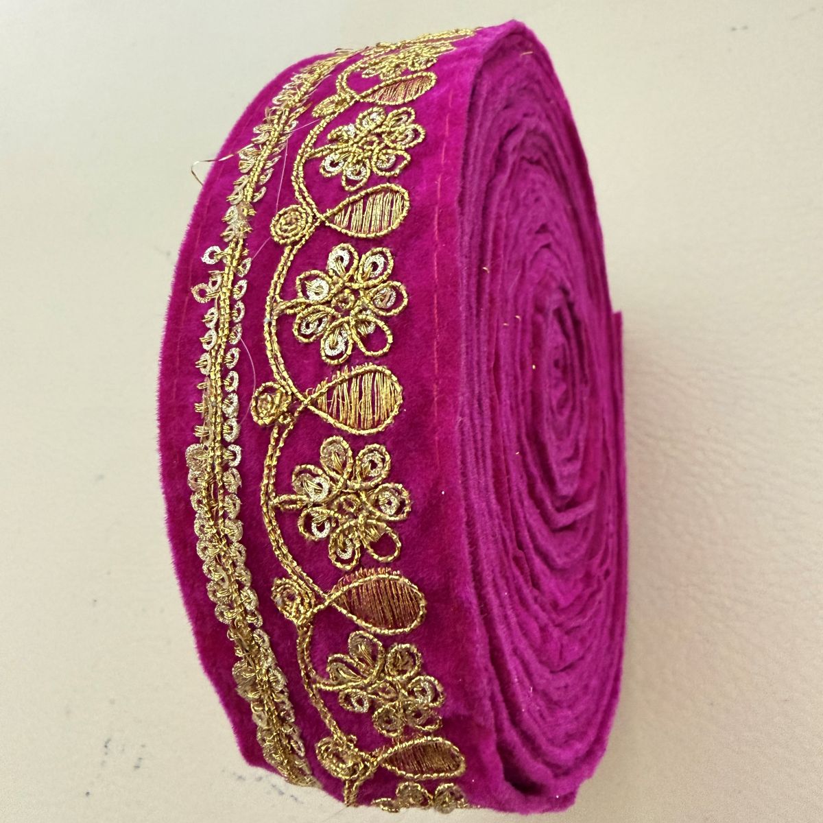 Rani Pink Velvet Gold Zari Floral Lace Trim – 9 Yards Roll