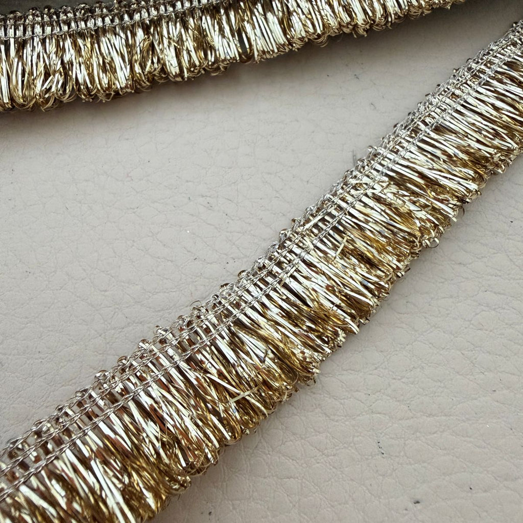 Metallic Loop Fringe Lace Trim – Gold