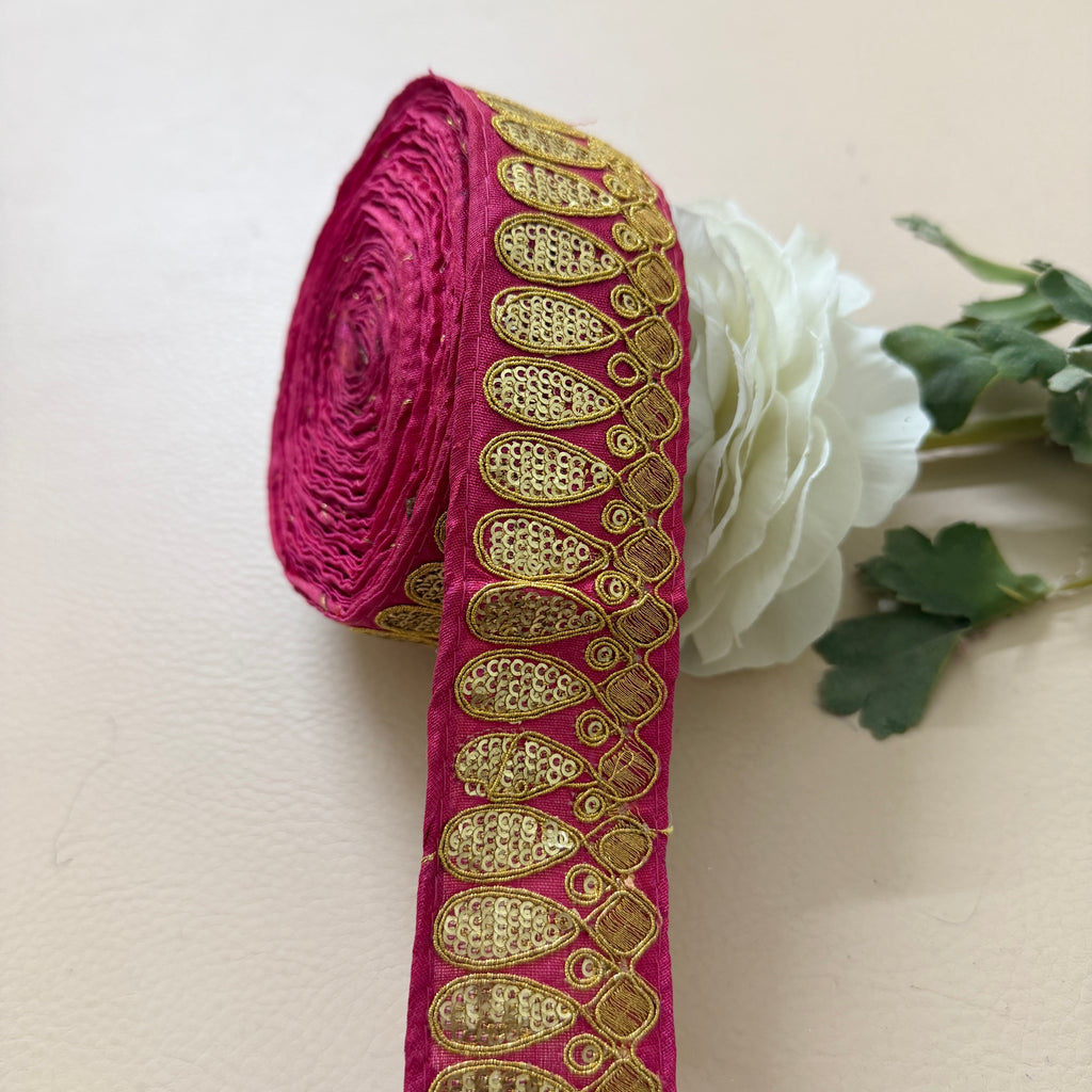 Premium Magenta Pink & Gold Embroidered Lace Border Trim – 9 Yards.
