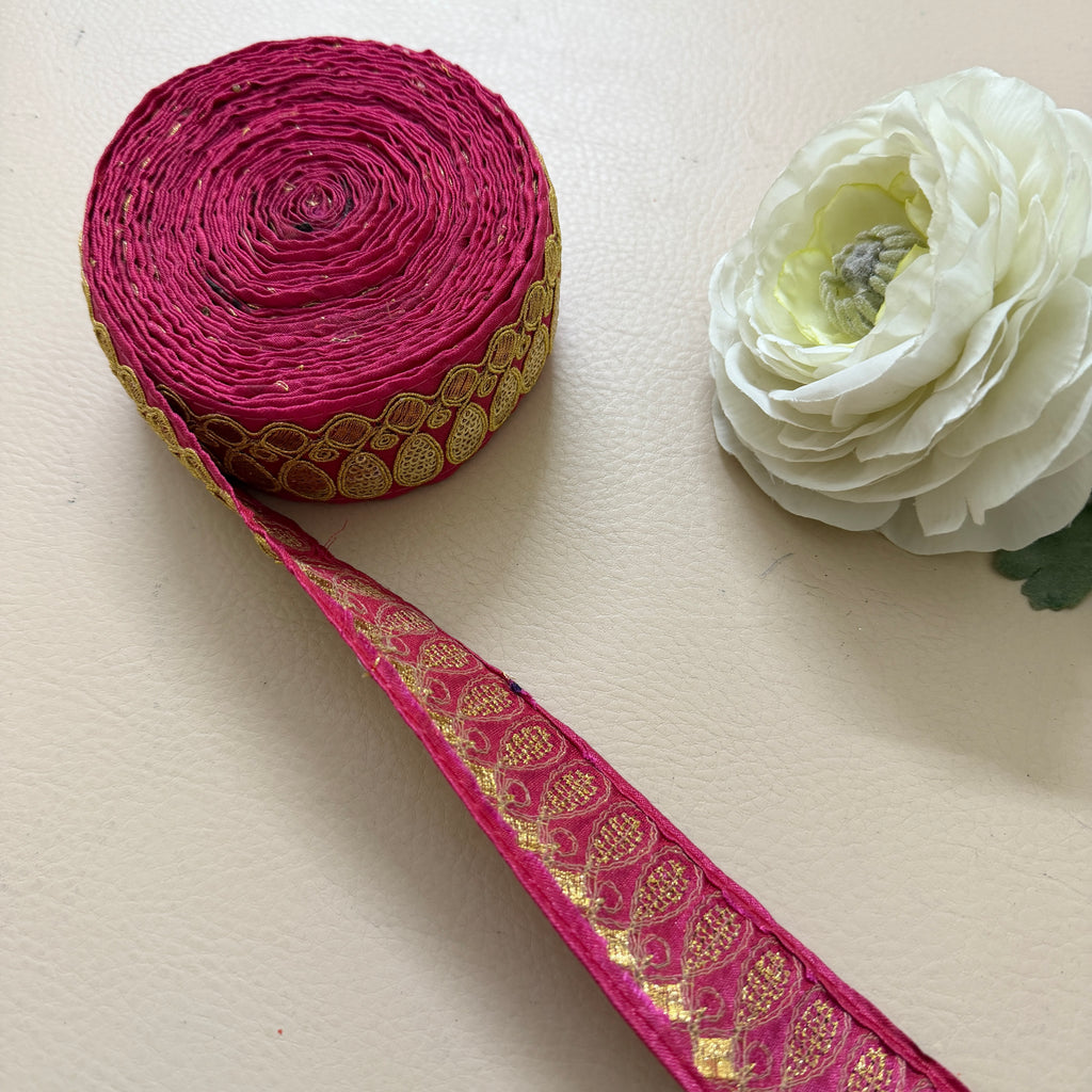 Premium Magenta Pink & Gold Embroidered Lace Border Trim – 9 Yards.