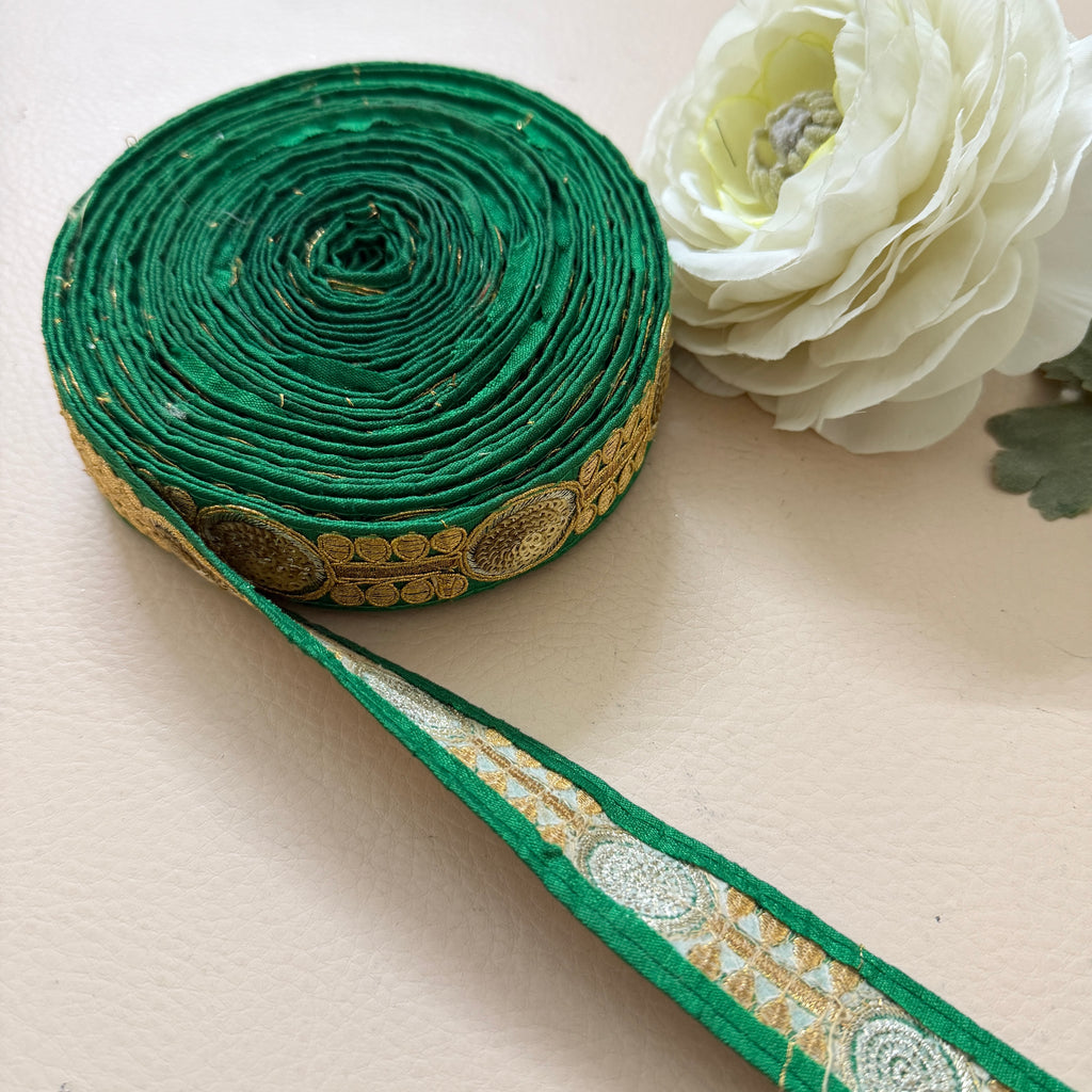 Premium Green & Gold Embroidered Lace Border Trim – 9 Yards.