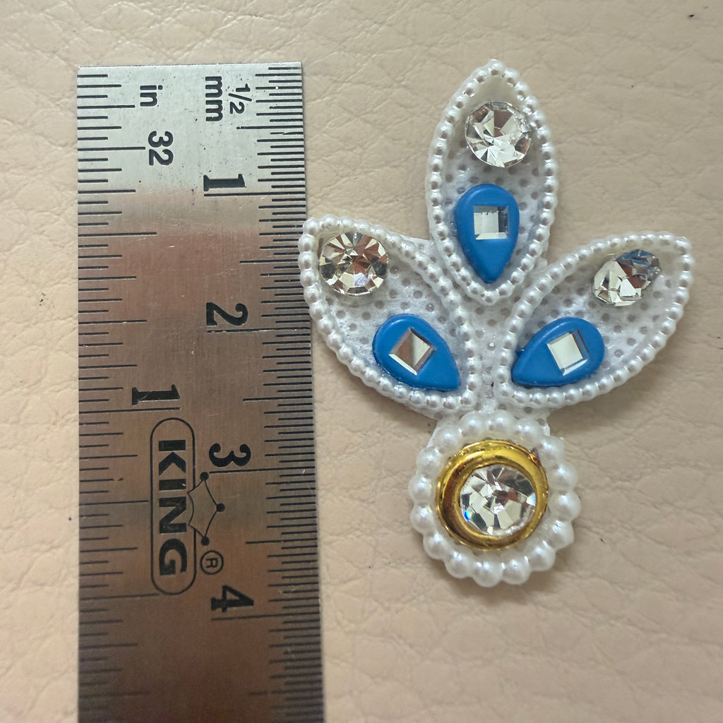 Blue & White Pearl Crystal Leaf Motif Rhinestone Applique Patch – Pack of 25