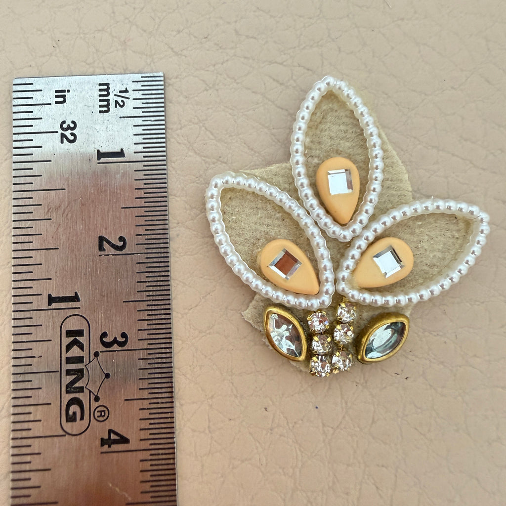 Ivory Leaf Patch Bouquet Pearl Rhinestone Applique – Pack of 25