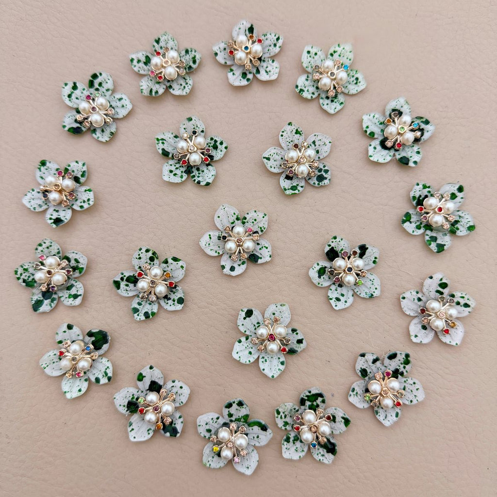 Green Speckle Flower Patch - Pack of 20