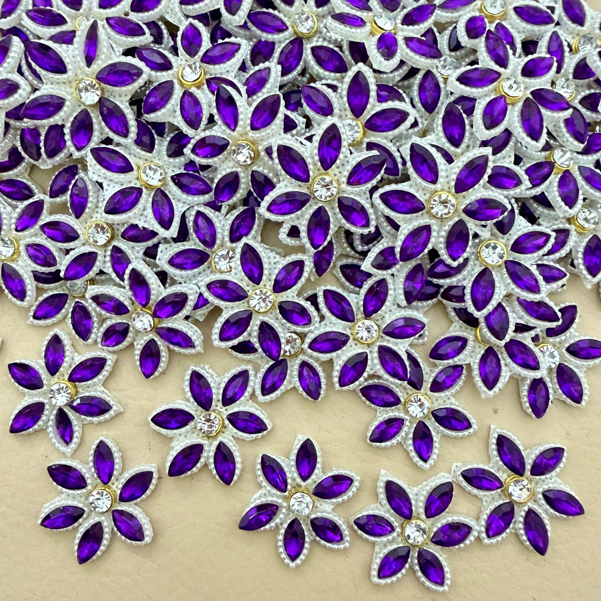 Purple Floral Applique handmade Sew on Patch – Pack of 25
