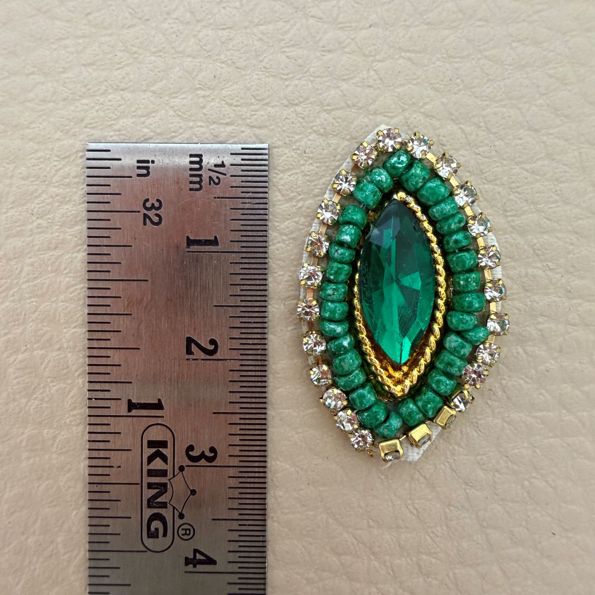 Emerald Green Beaded Rhinestone Patch – Hand-Embellished Sew-On Motif