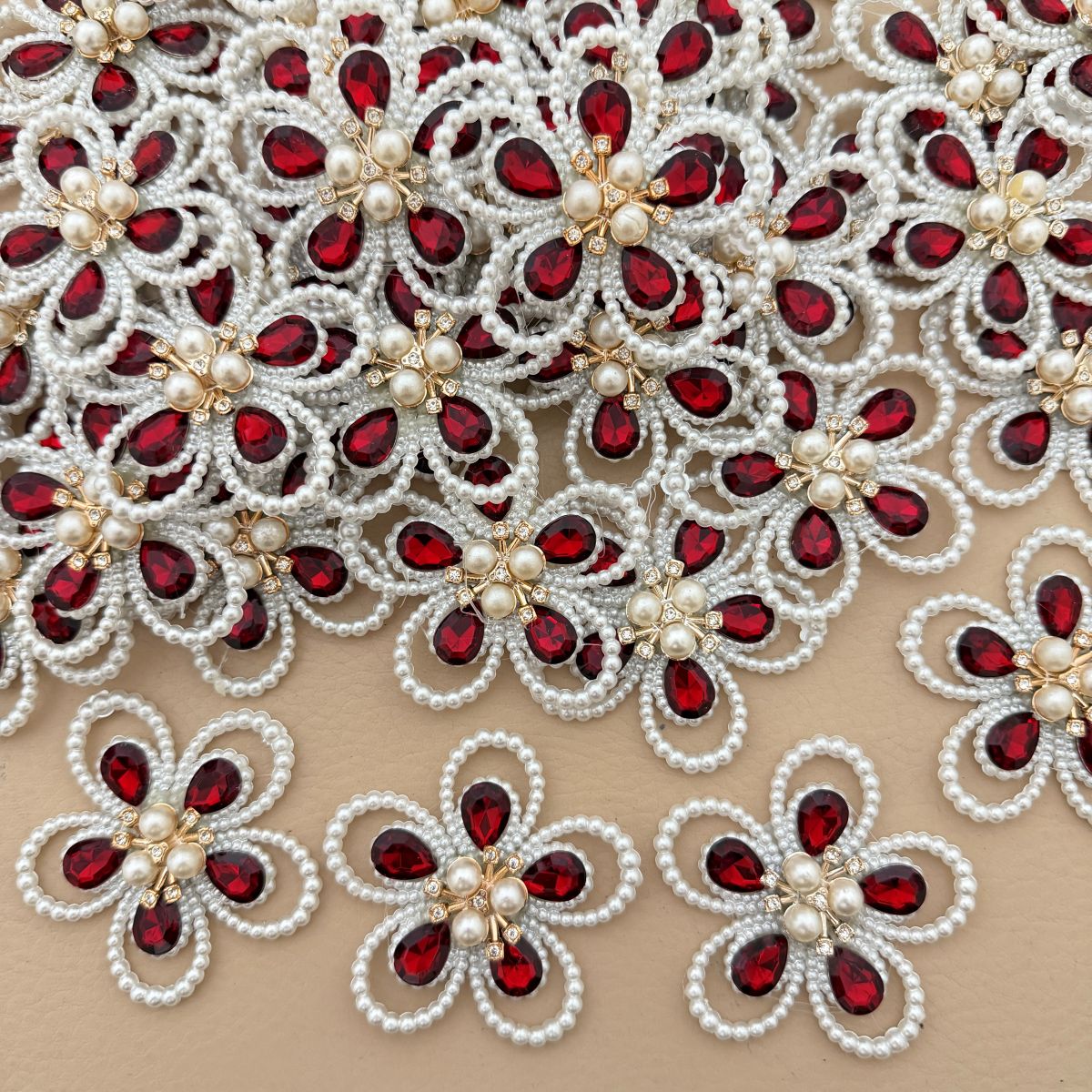 Pearl & Crystal Flower Patch – Red Garnet