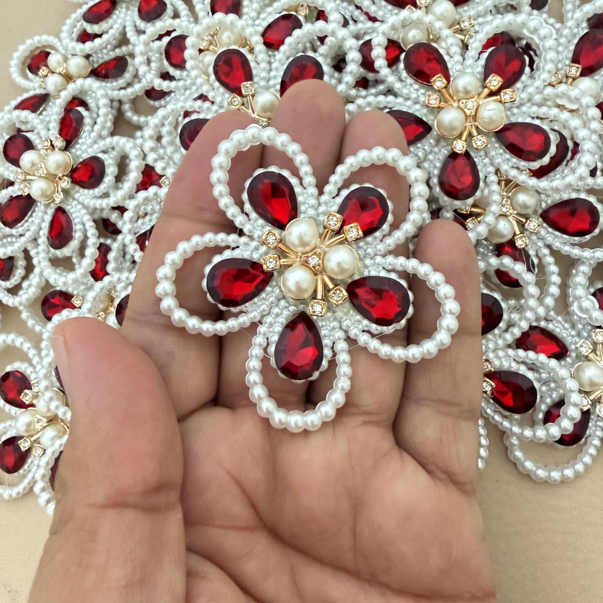 Pearl & Crystal Flower Patch – Red Garnet