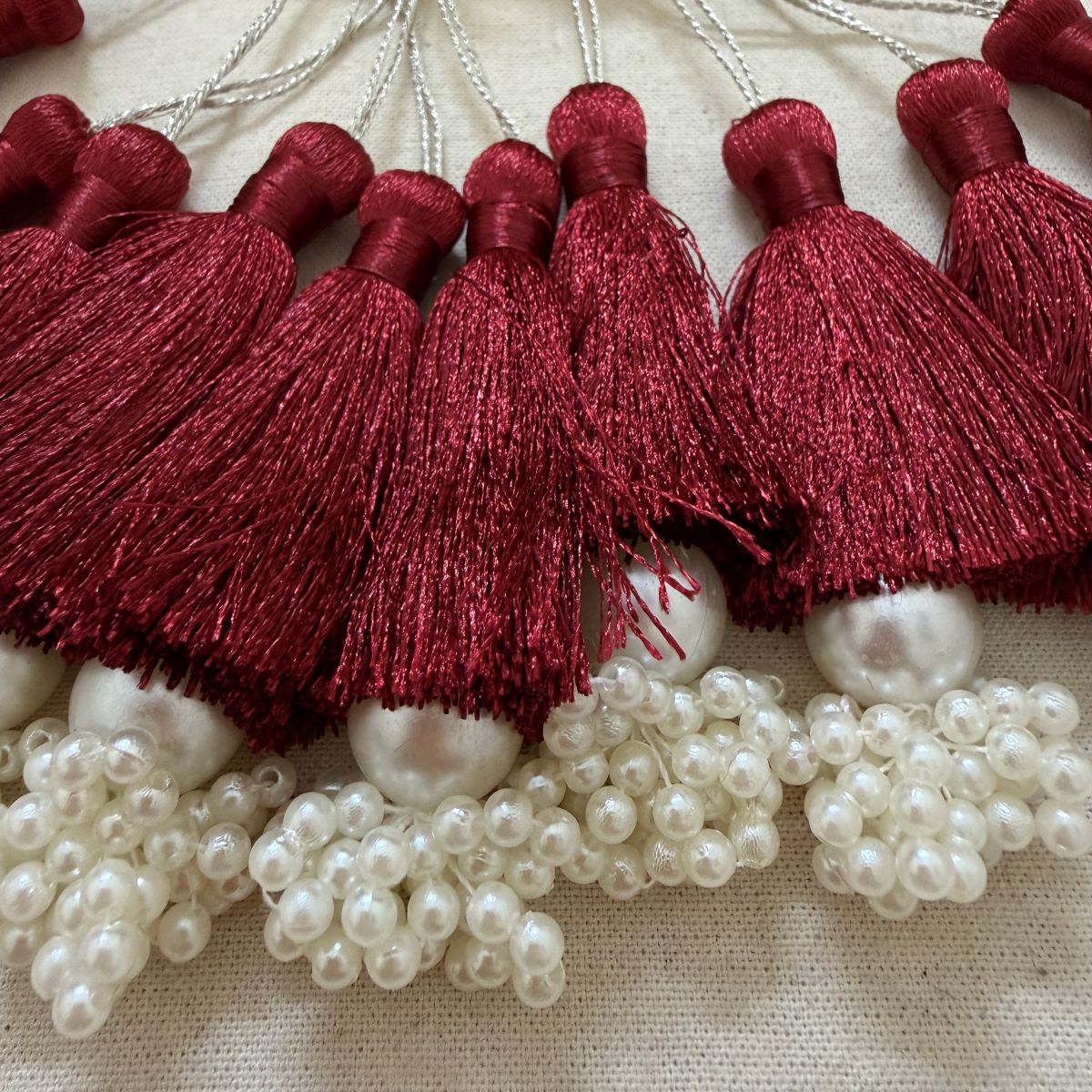 Maroon Pearl Tassel Latkan