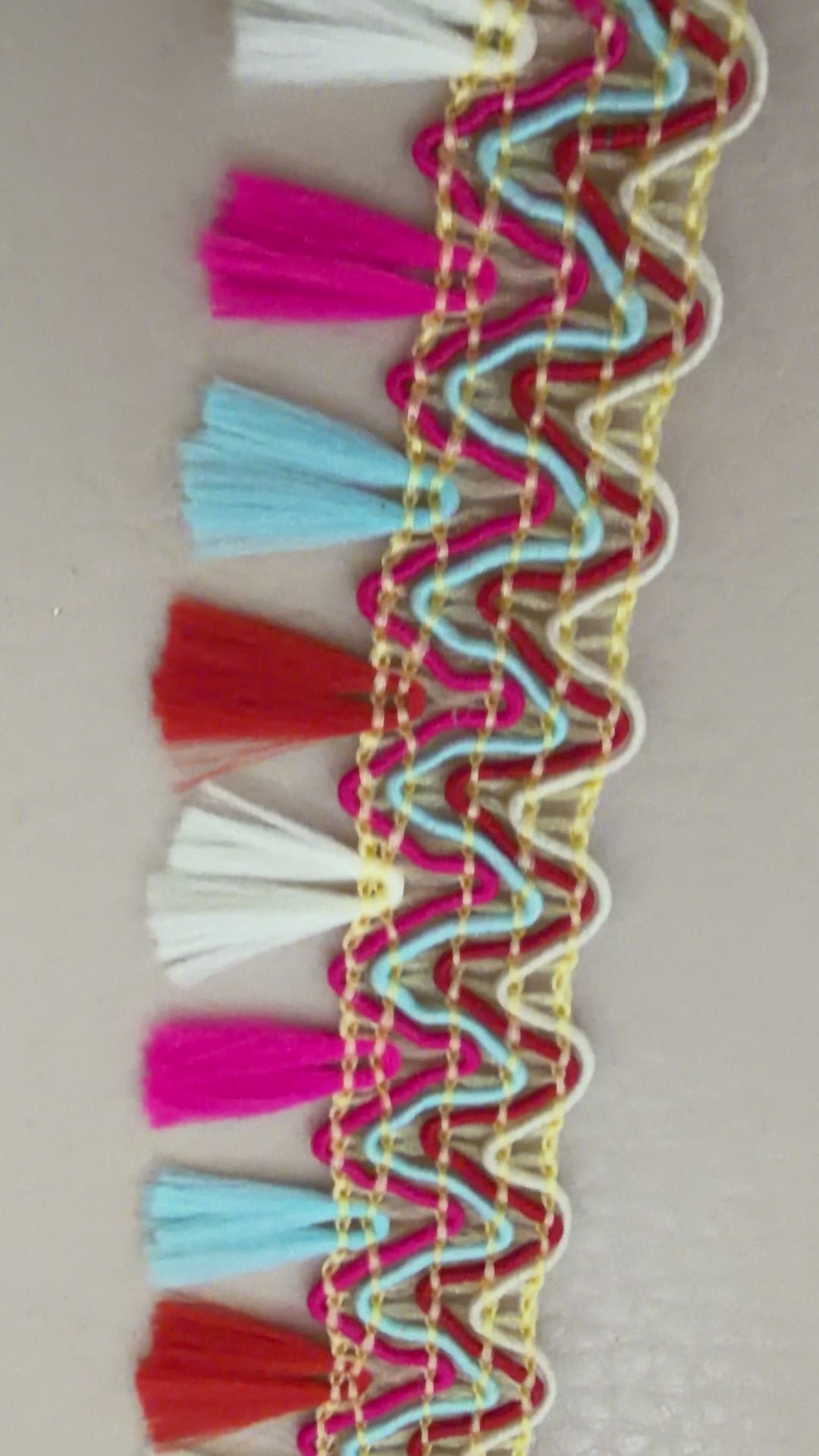 Multicolor Lace – Gold Scallop Braid with Pink Red Blue Frindges | 9 Yards