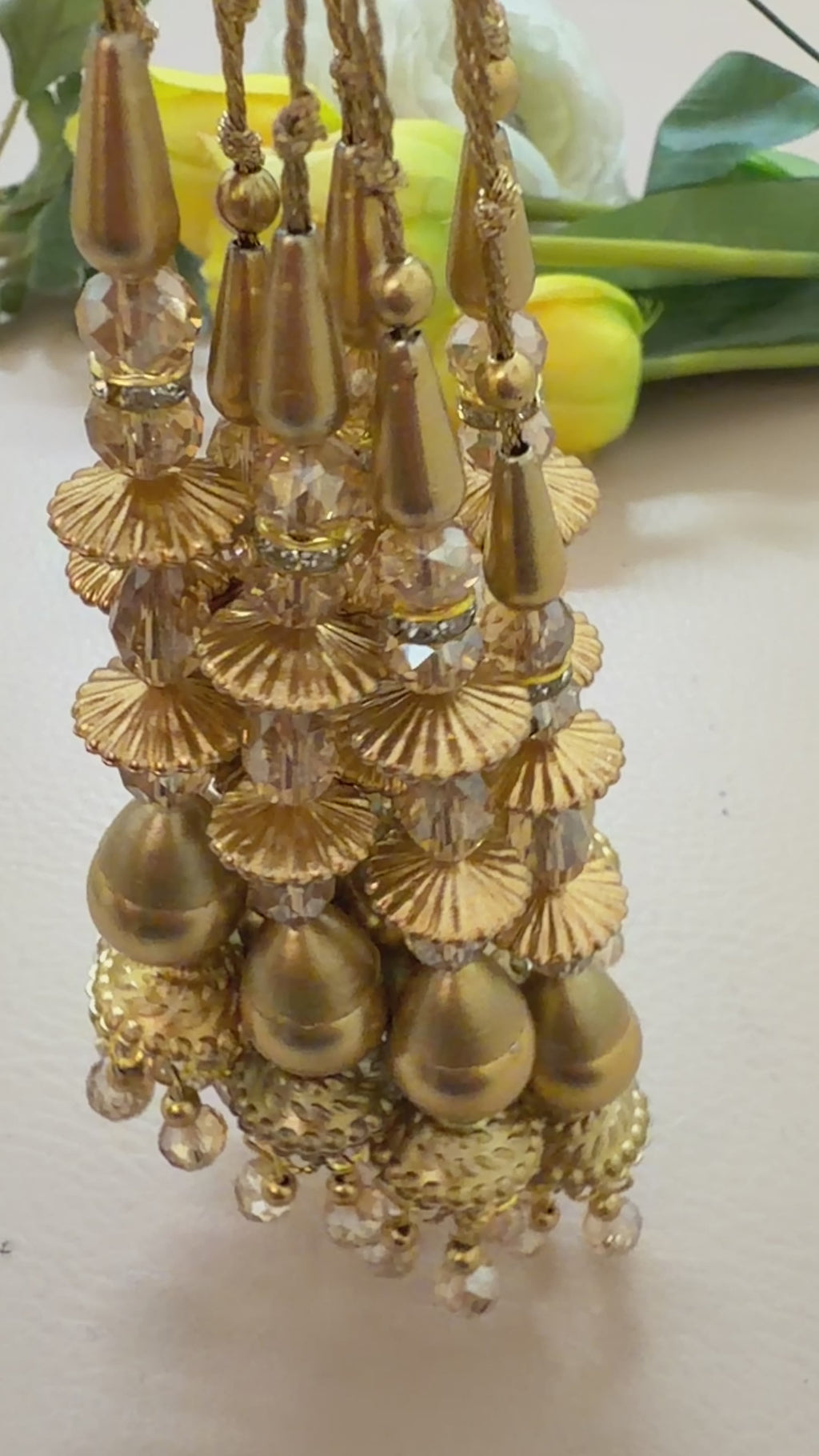 Antique Gold latkan tassels